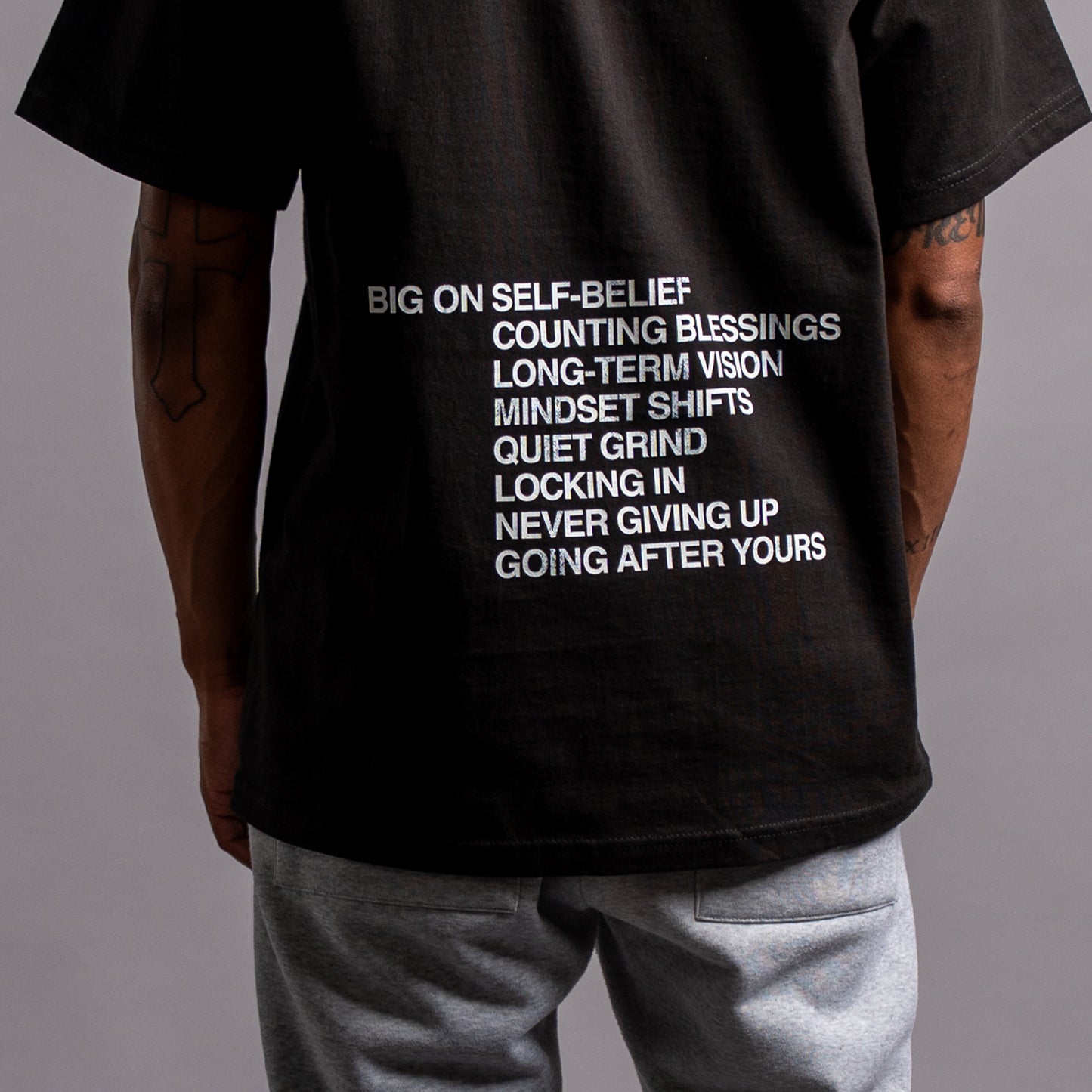 Big On Mindset Tee (BLACK)