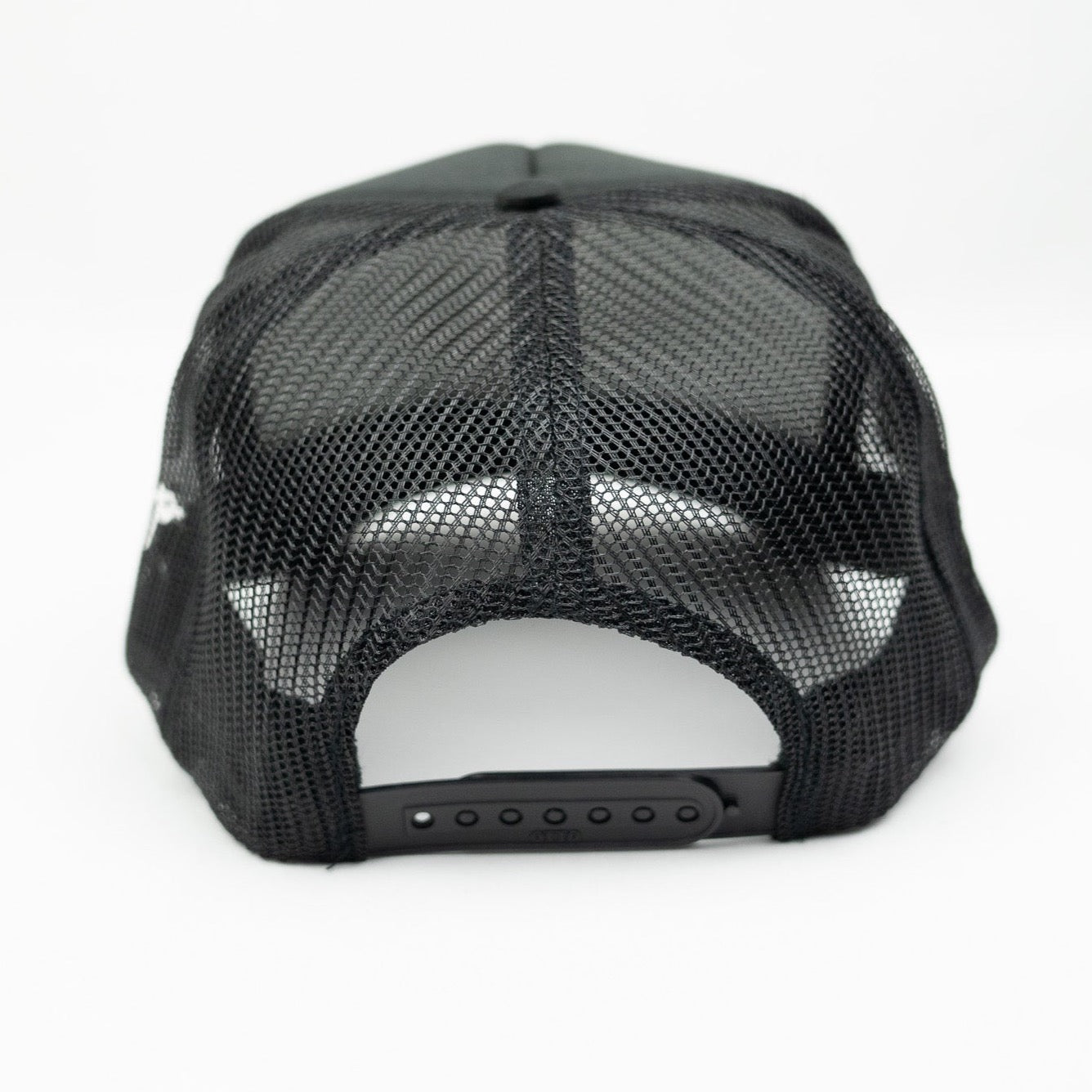 JRIP x Wolfgang Trucker Hat (WHITE/BLACK)