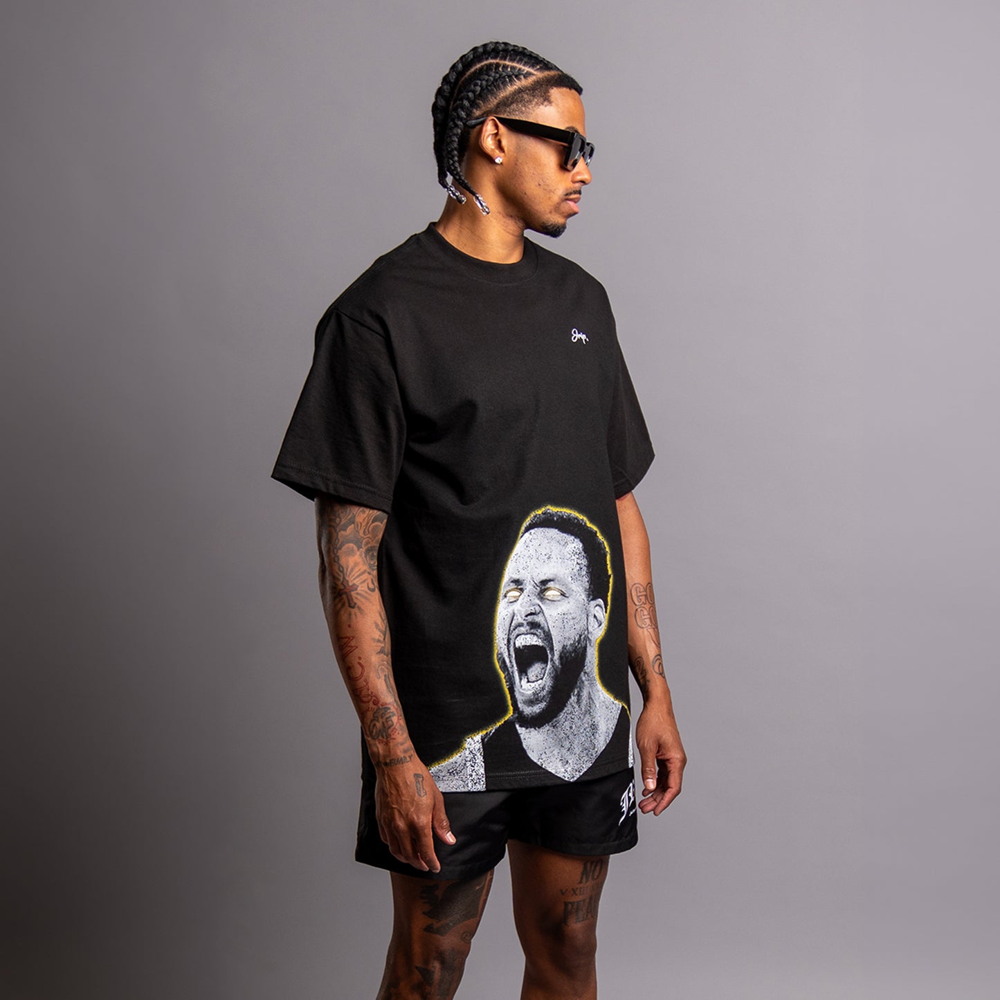 Curry Glow Tee (BLACK)