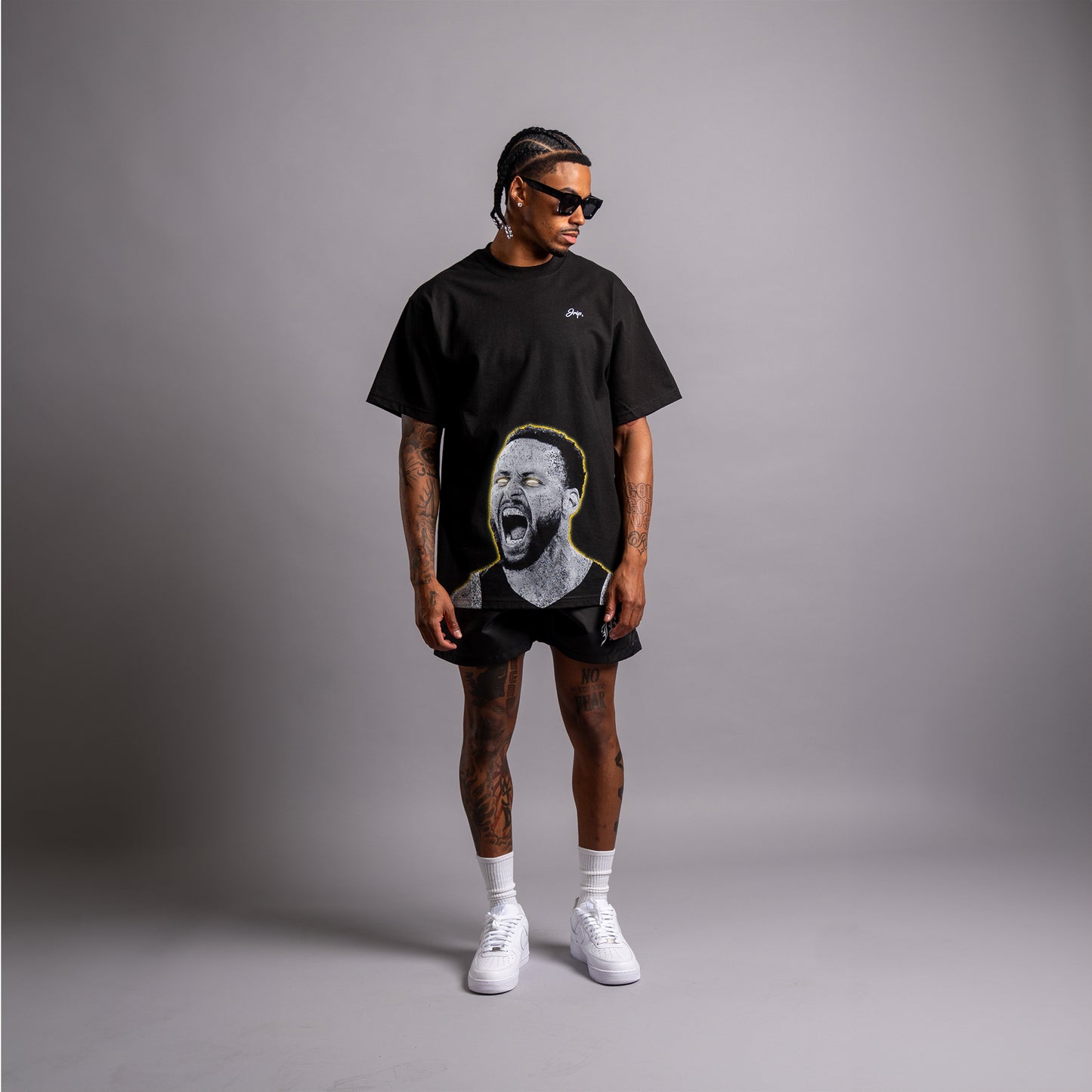 Curry Glow Tee (BLACK)