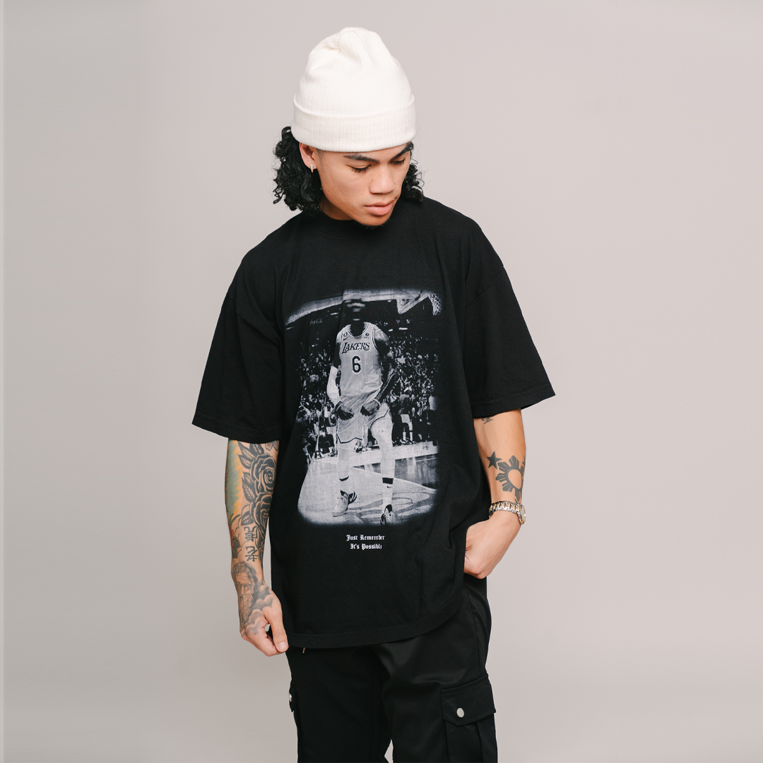 L E B R O N BLUR TEE (BLACK)