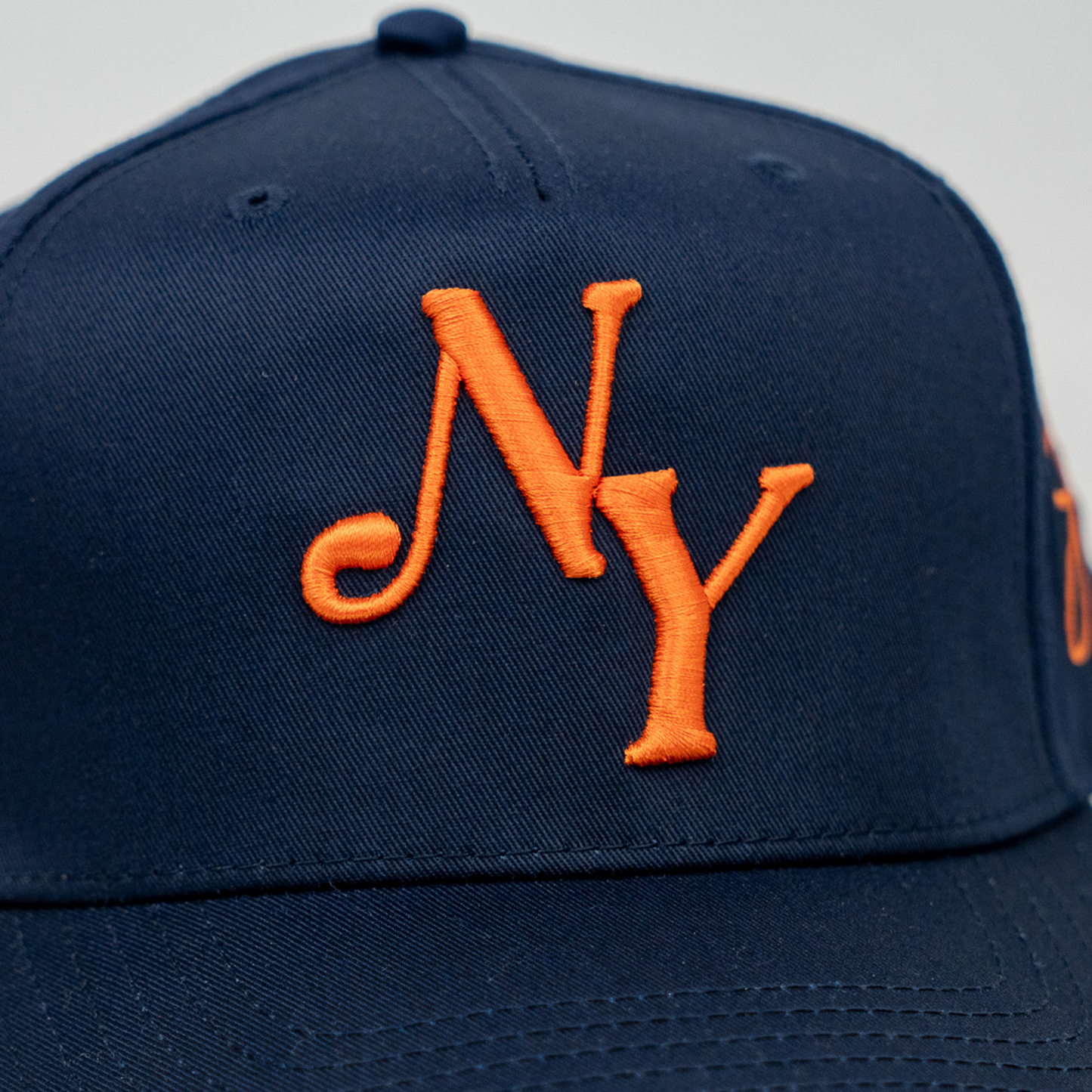 NY Big Apple Snapback Hat (NAVY BLUE)