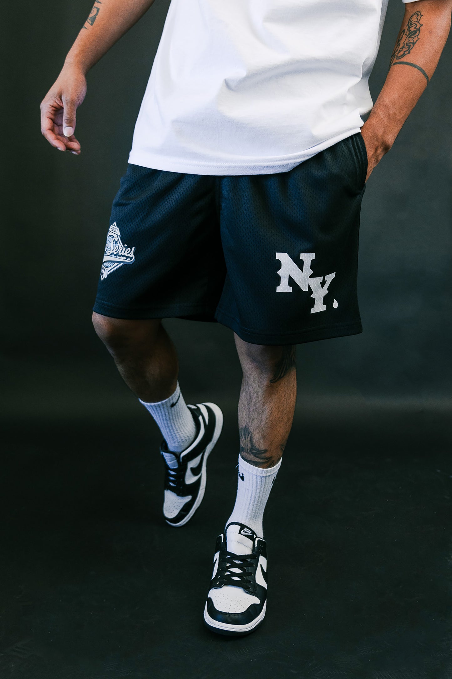 NY DRIP MESH SHORTS (BLACK)