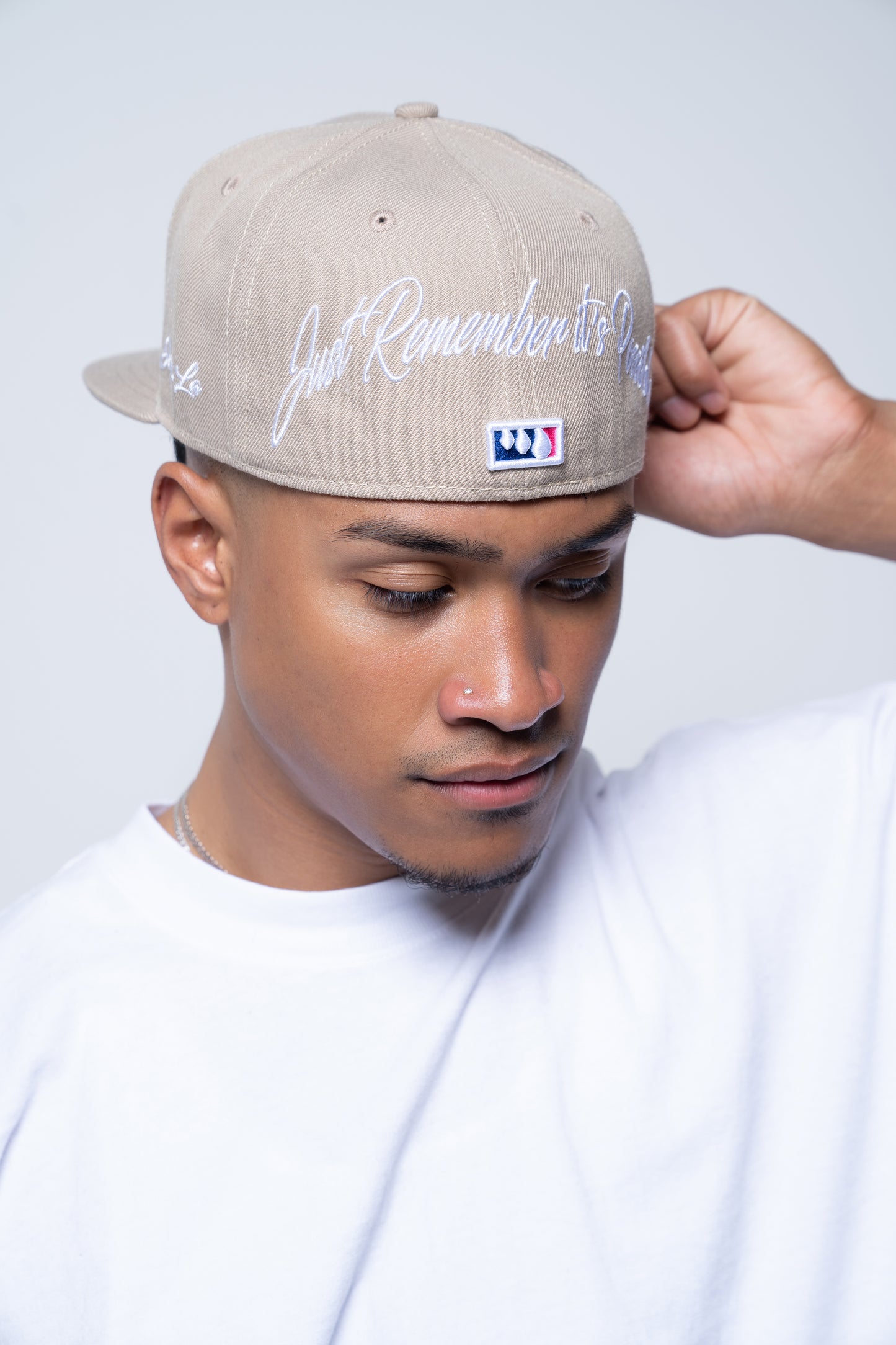 CLASSIC LA FITTED HAT (KHAKI)