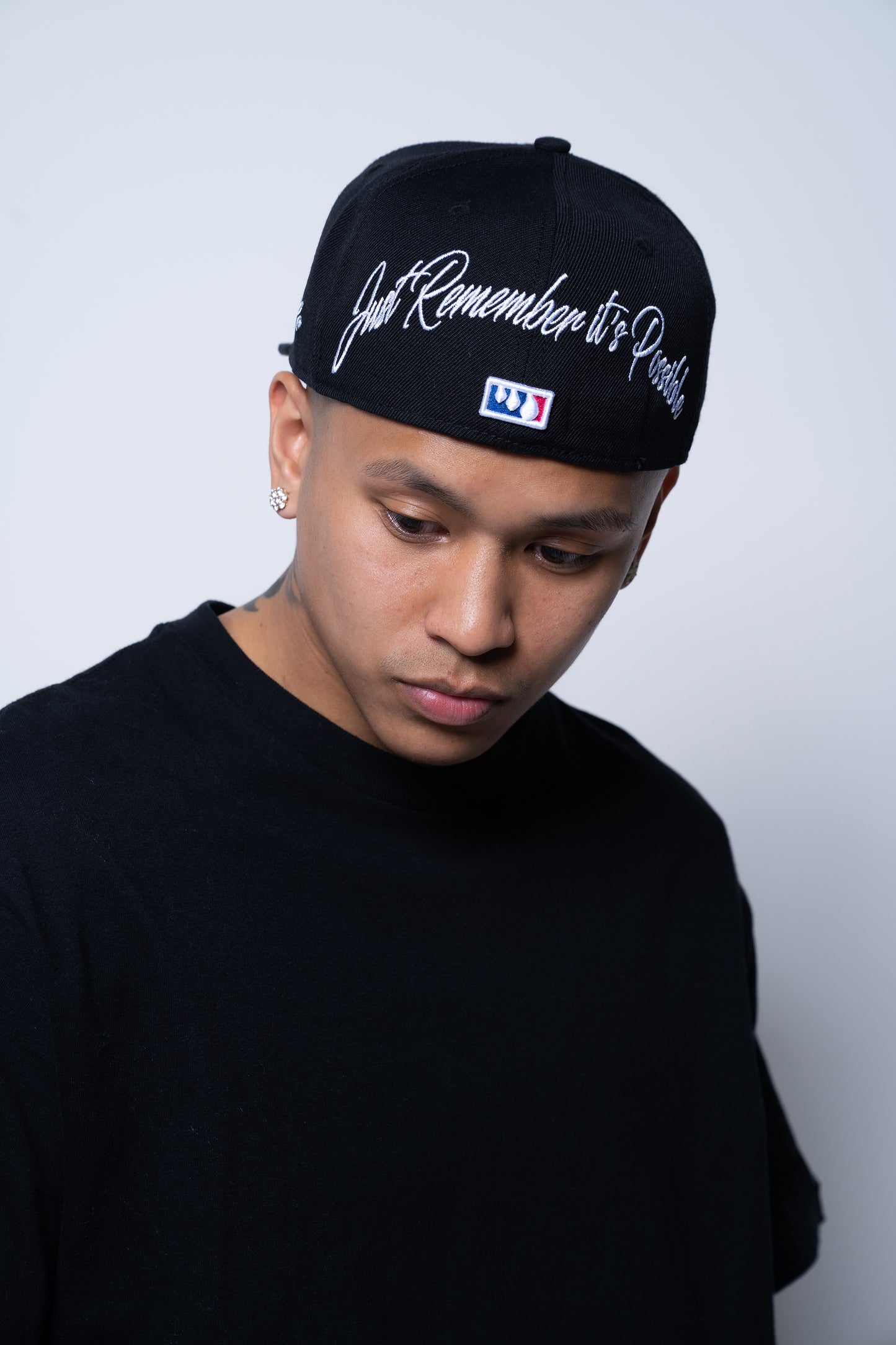 CLASSIC LA FITTED HAT (BLACK)