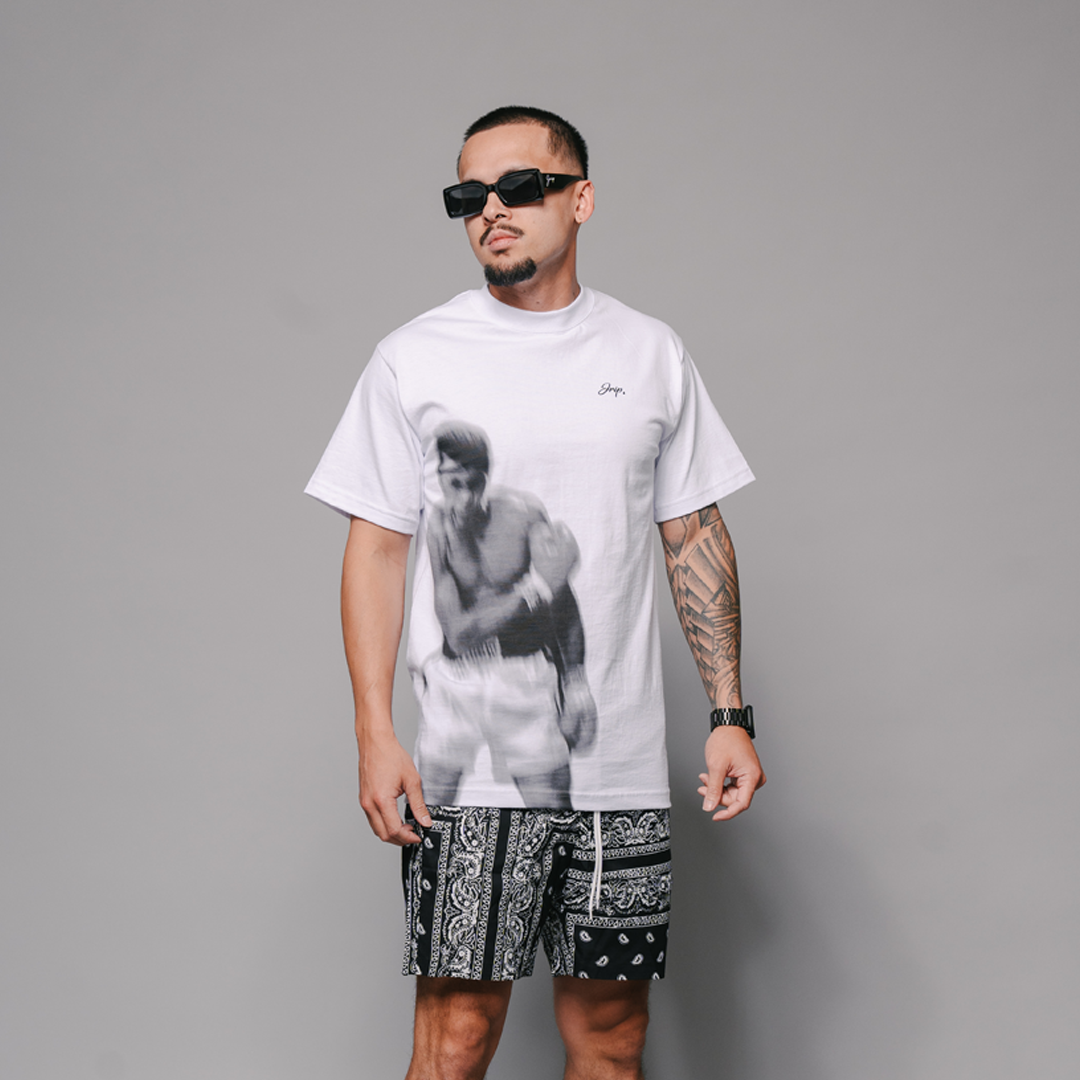 Ali Blur Tee (WHITE/FRONT)