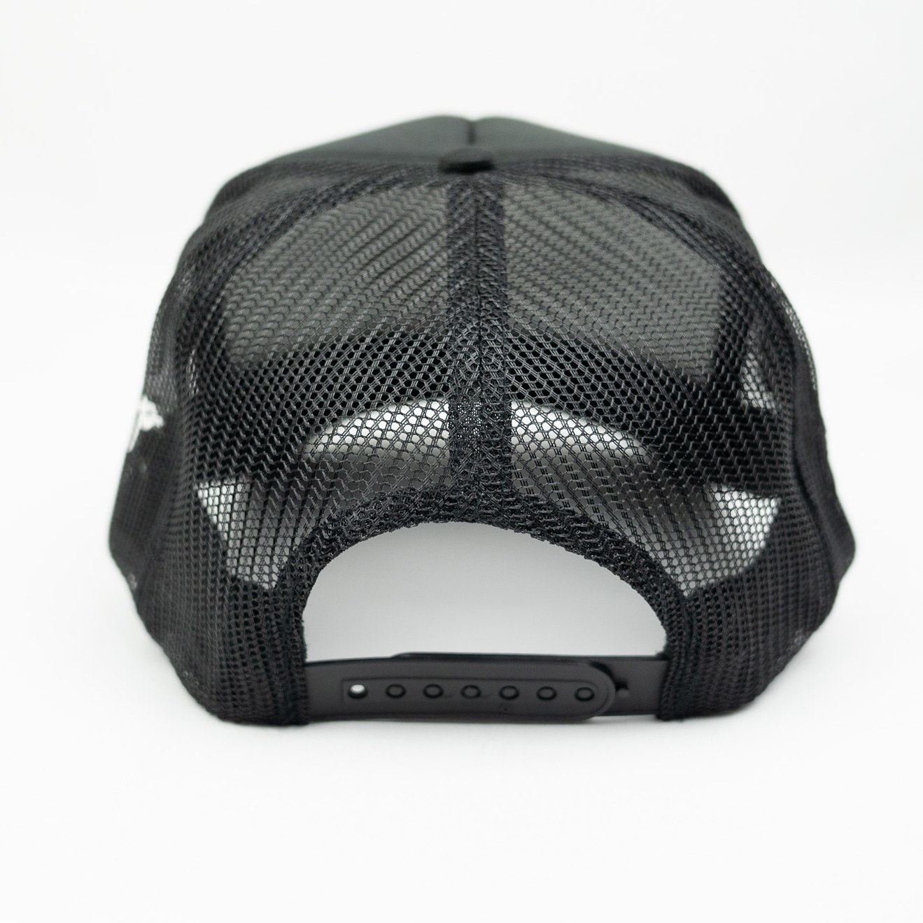 LA Halo Trucker Hat (BLACK/BLACK)