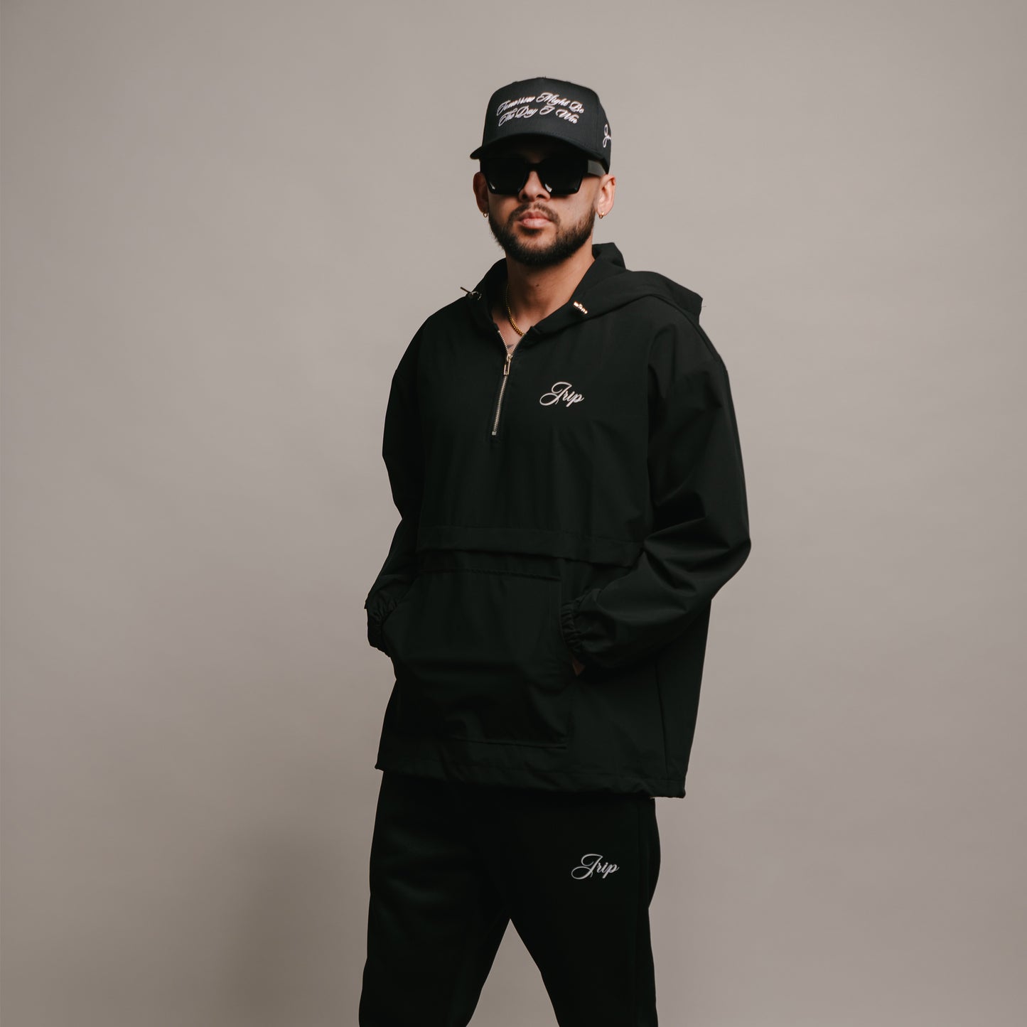 Hooded Anorak (BLACK)