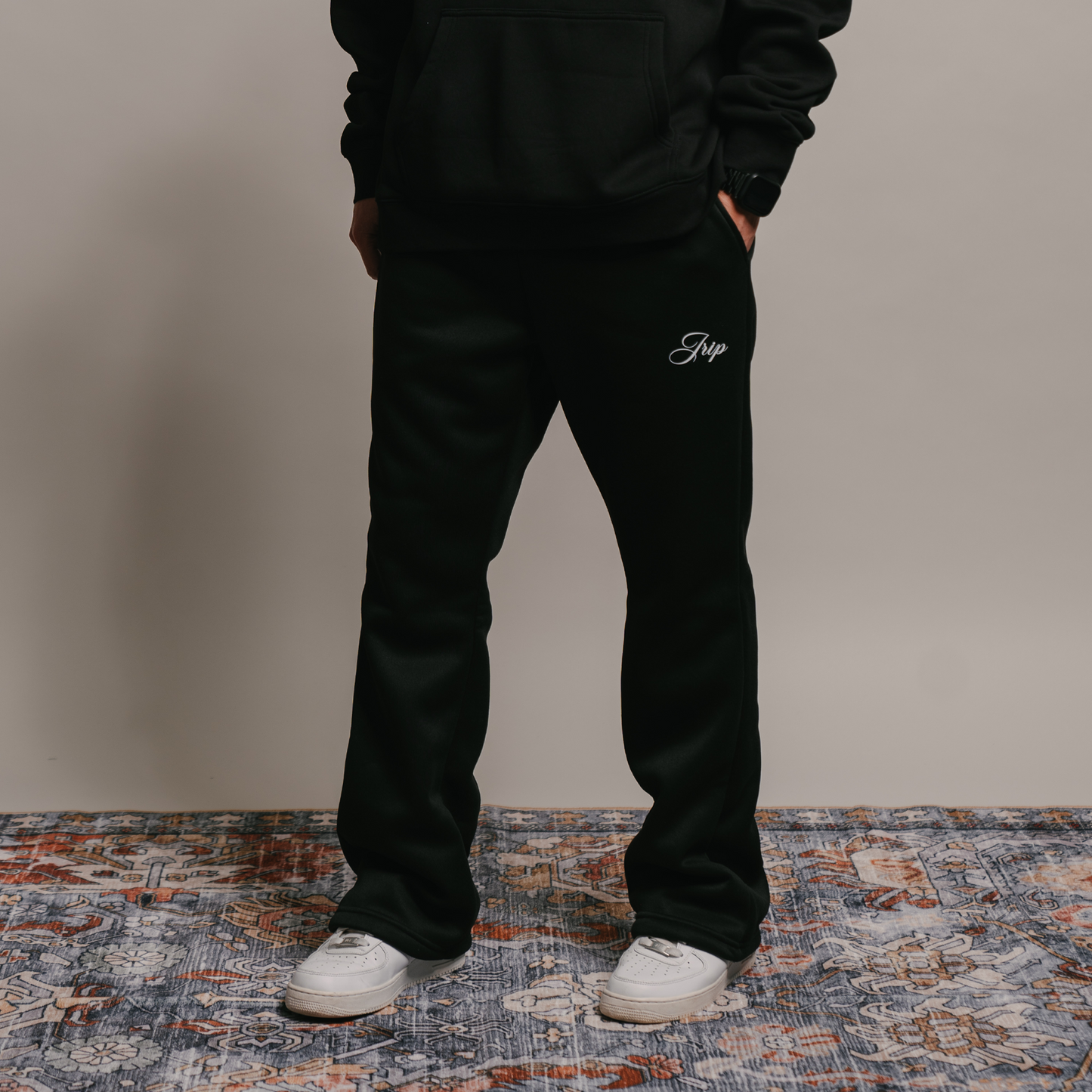 Flare Sweatpants (BLACK)