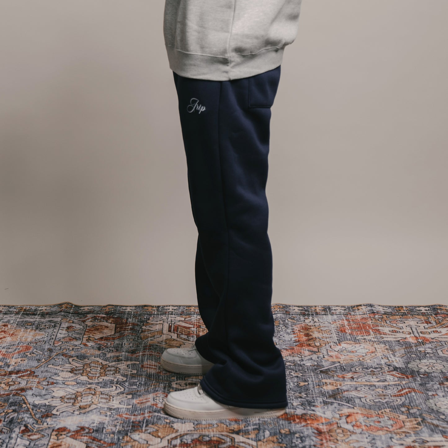 Flare Sweatpants (NAVY BLUE)