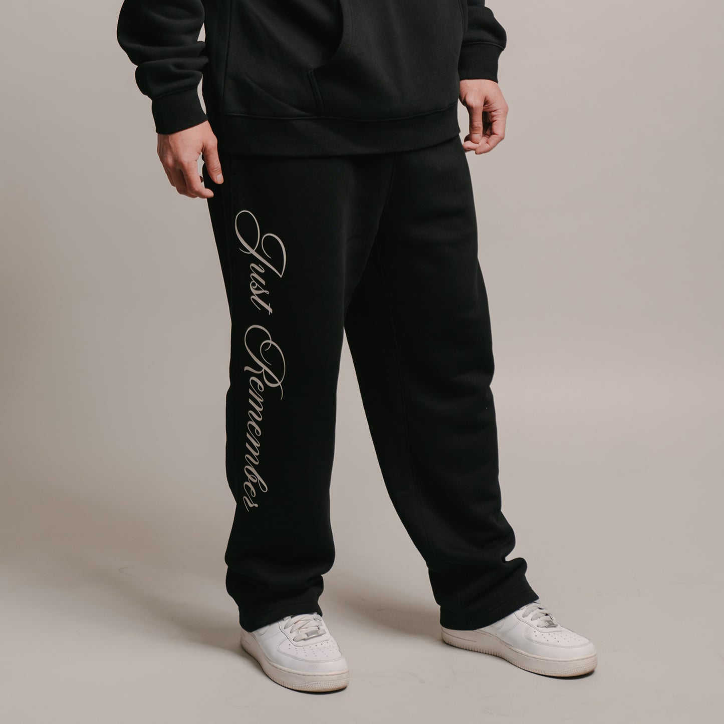 Just Remember Straight Leg Sweatpants (BLACK)