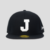 J FITTED HAT (BLACK)