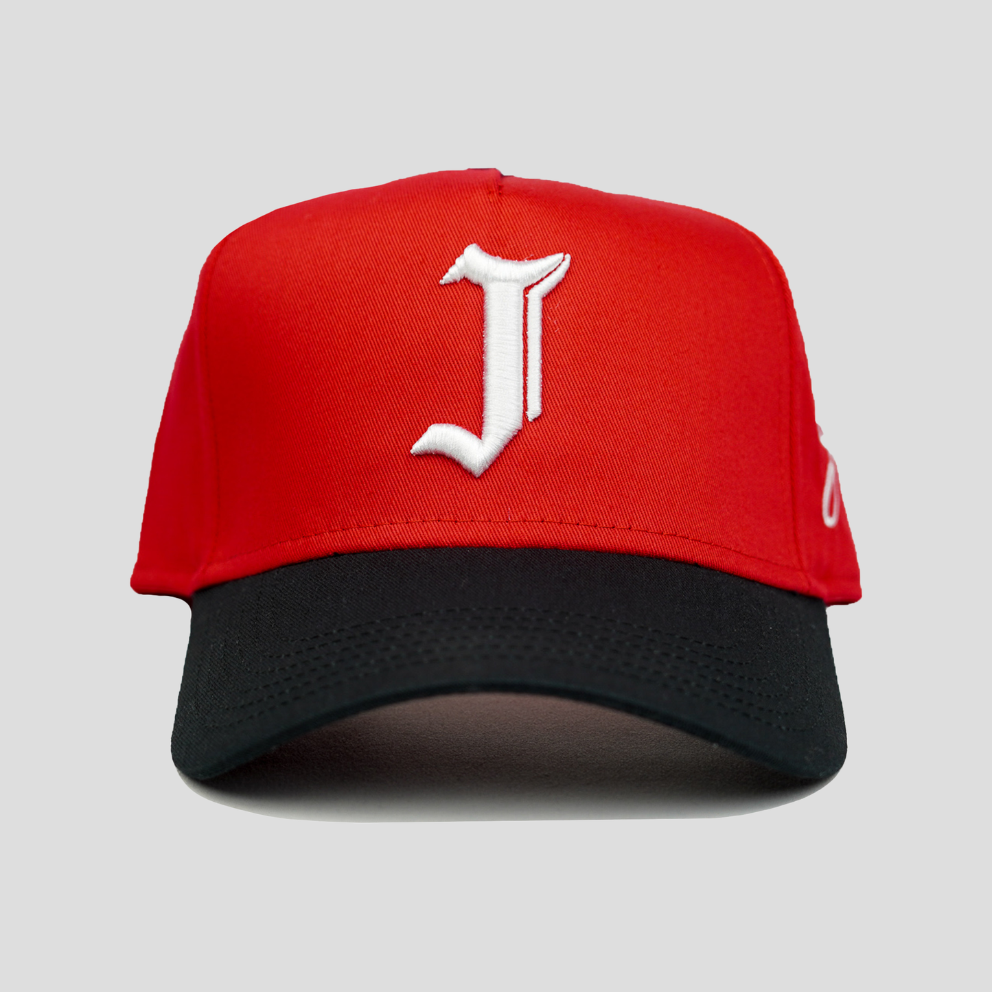 "J" Signature Snapback Hat (RED/BLACK)