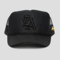Old English LA Trucker Hat (BLACK/BLACK)