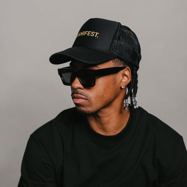 Manifest V2 Trucker Hat (BLACK/MUSTARD)