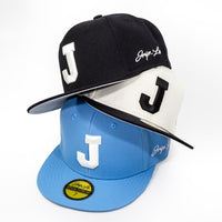 J FITTED HAT (TWO-TONE)