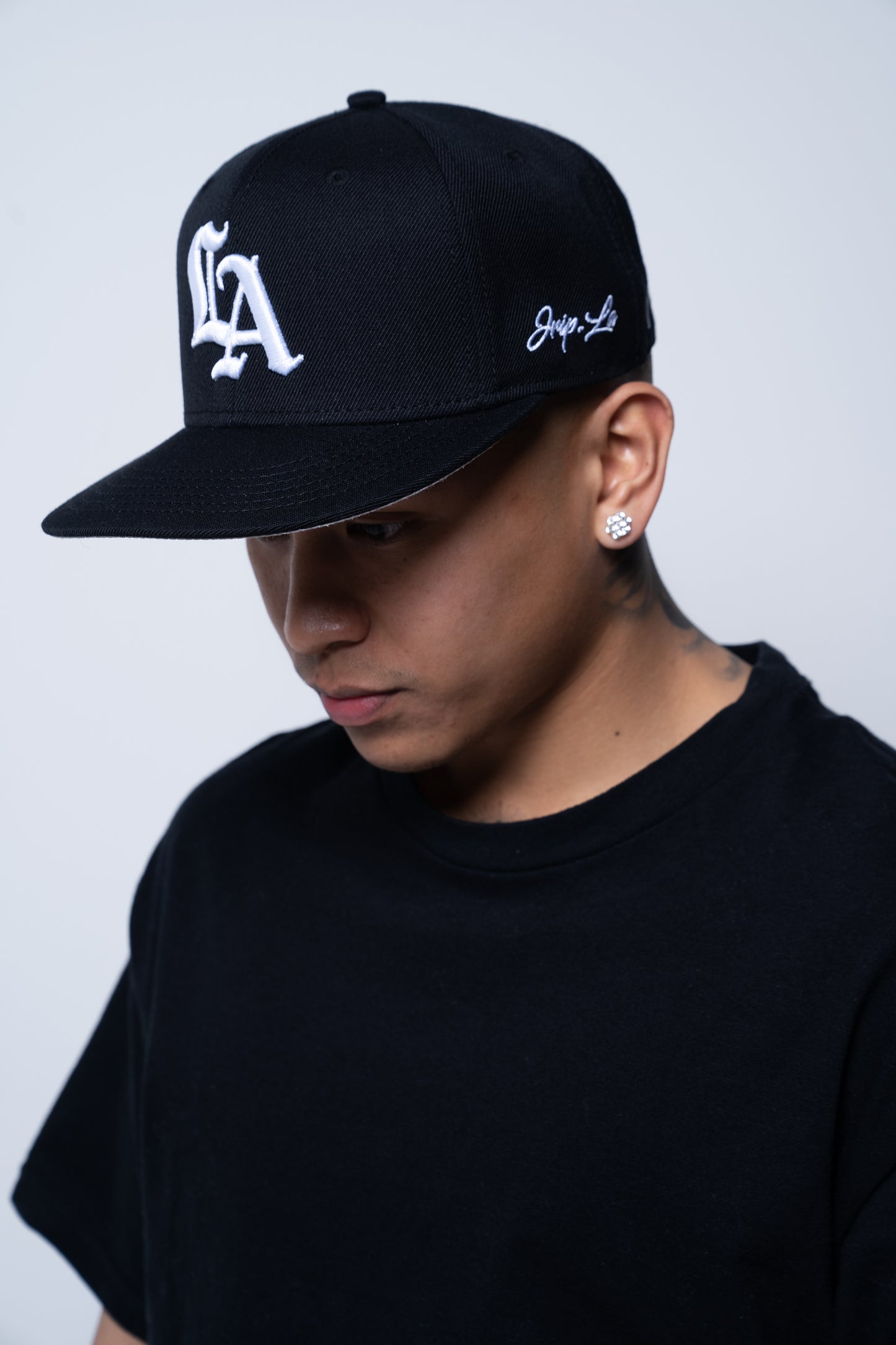 OLD ENGLISH LA FITTED HAT (BLACK)