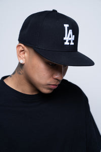 CLASSIC LA FITTED HAT (BLACK)