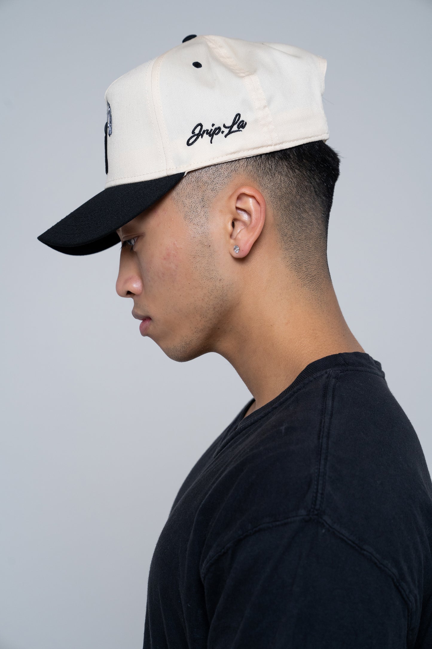 Jrip J Snapback Hat (CREAM/BLACK)